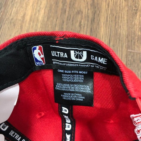 Ultra Game Official NBA Chicago Bulls Embroidered OSFM Adjustable Basketball - Picture 8 of 11